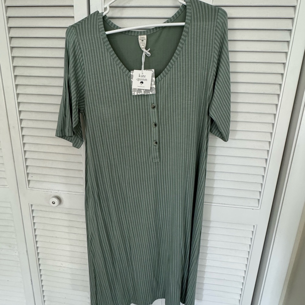 Kate Quinn Women's dress